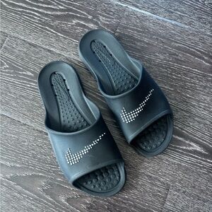 Nike Mens Black Slide Sandals Slip on Shoes Size 14